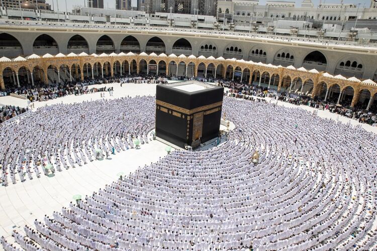 Oman Opens Registration for 2027 Hajj Season